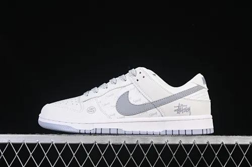 All categories Nk SB Dunk Series Nk SB Dunk Low High-end customized low-top sneakers Nike SB Dunk Low Stusi co-branded printed gray hook Anniversary high-end customized low-top casual sneakers CS1688-125